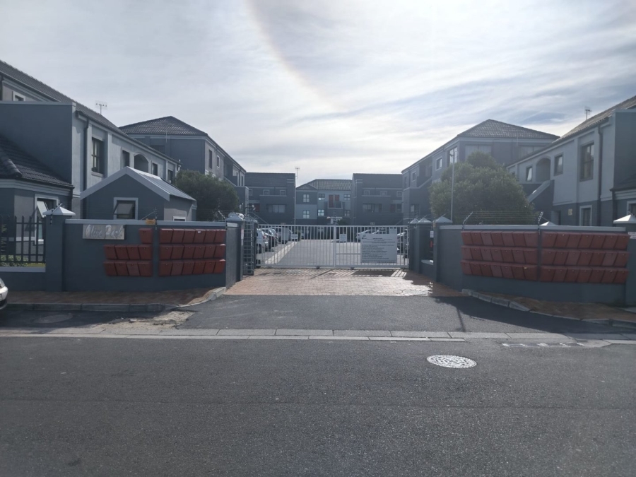 3 Bedroom Property for Sale in Parklands Western Cape
